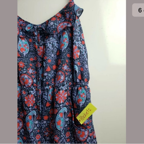 AEO Blue Paisley Dress Size Medium with Pockets - Picture 5 of 7